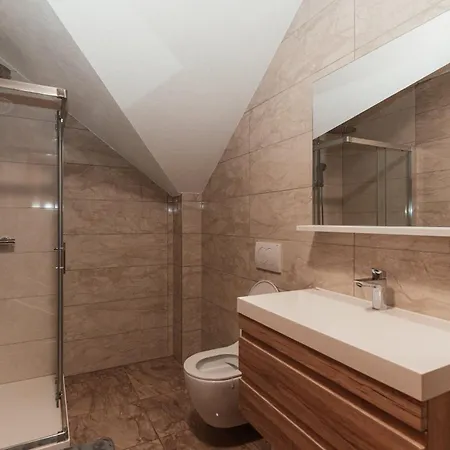 Apartmaji Laznik * Ljubno