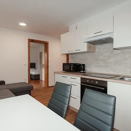 Apartmaji Laznik Апартаменты