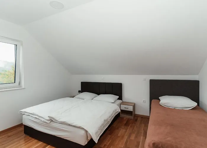 Apartmaji Laznik Appartamento